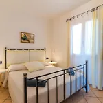 2 Porto Taverna *
