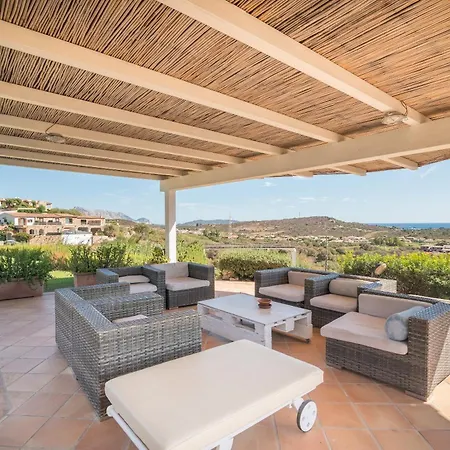 2 Porto Taverna