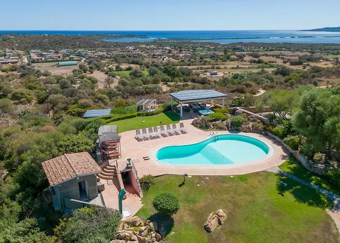 2 Porto Taverna San Teodoro (Sardinia)